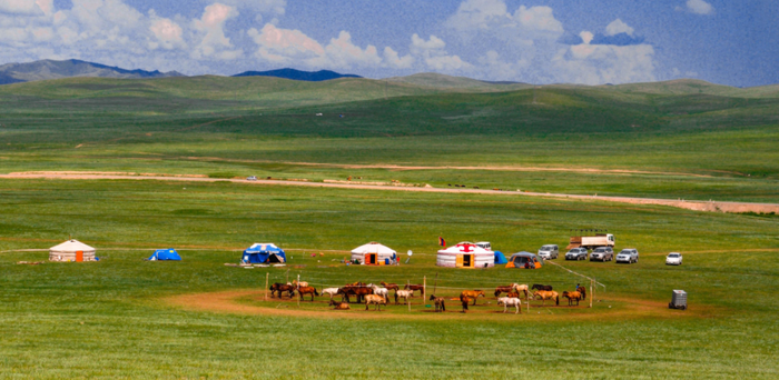Joxe Ramon Agirre Mongoliara egingo duen irteeraz arituko da bihar, Lagun Onak MBren egoitzan