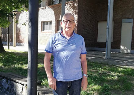 Joxemari Iturria hil da, Xabier Munibe ikastolan 25 urtez kontserje izandakoa