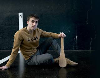 Ate bat itxi, beste bat zabaltzeko