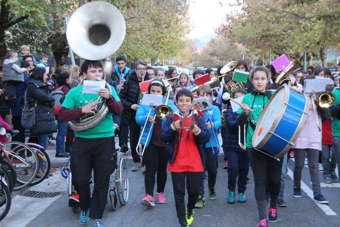 Musika eskolakoek Musikaren Eguna ospatuko dute etzi