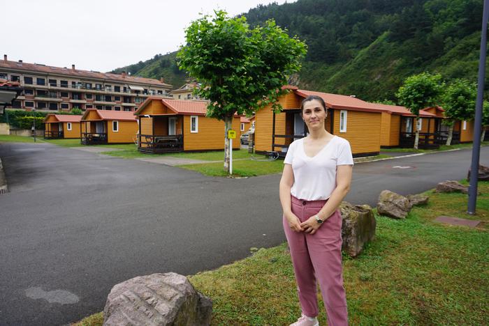 "Zuhur jokatzeari eman diogu lehentasuna, eta horregatik atzeratu dugu kanpinaren irekiera"