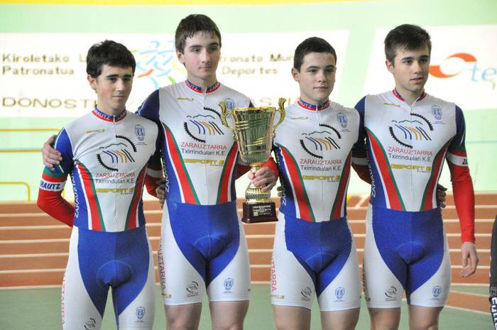 Zarauztarrako junior taldea nagusitu da pistan