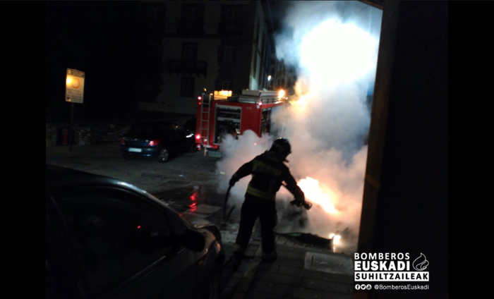 Edukinontzi bati su eman diote gaur goizaldera Zumaian