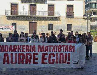 Basauriko hilketa matxista salatu dute