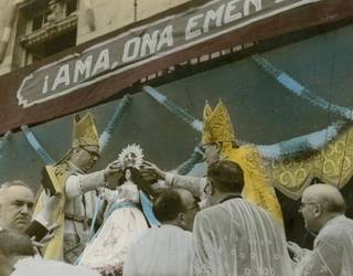 75 urte igaro dira Urrategiko Amaren koroazio egunetik