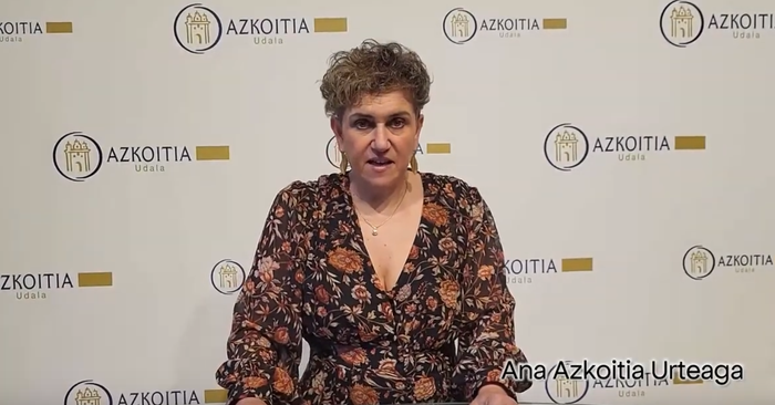 Ana Azkoitia alkateak parte hartu du Bizenta Mogelen 'Ipui onac' lanaren irakurraldi jarraituan