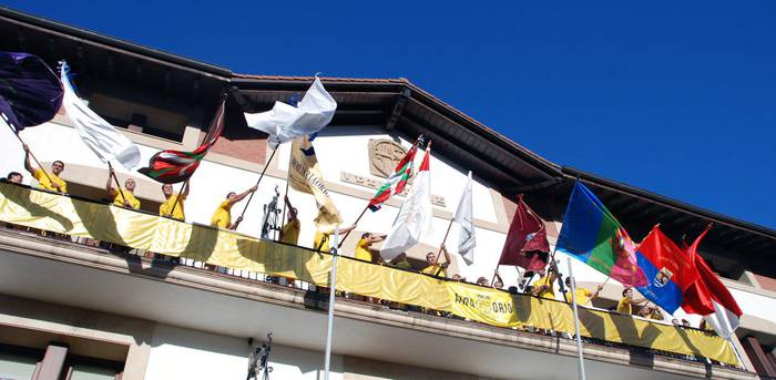 KAE-1 ligako bandera jasota, Kontxarako prest