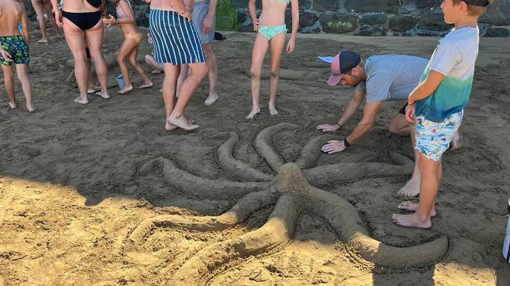 Goiz paregabea hareazko eskulturak egiteko