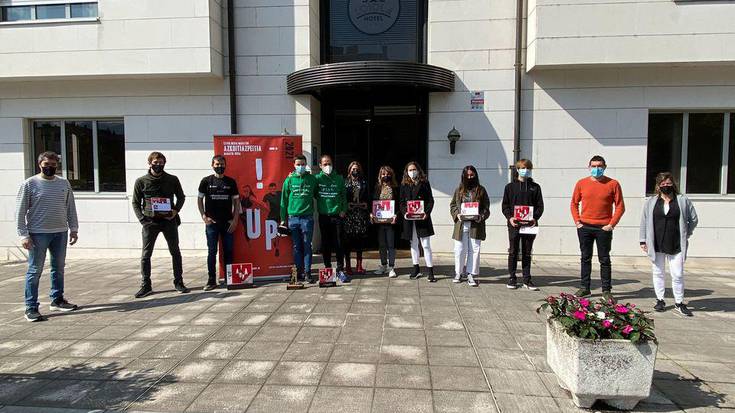 Imanol Inzak eta Nerea Azpiazuk irabazi dute Azkoitia-Azpeitia maratoi erdi birtuala