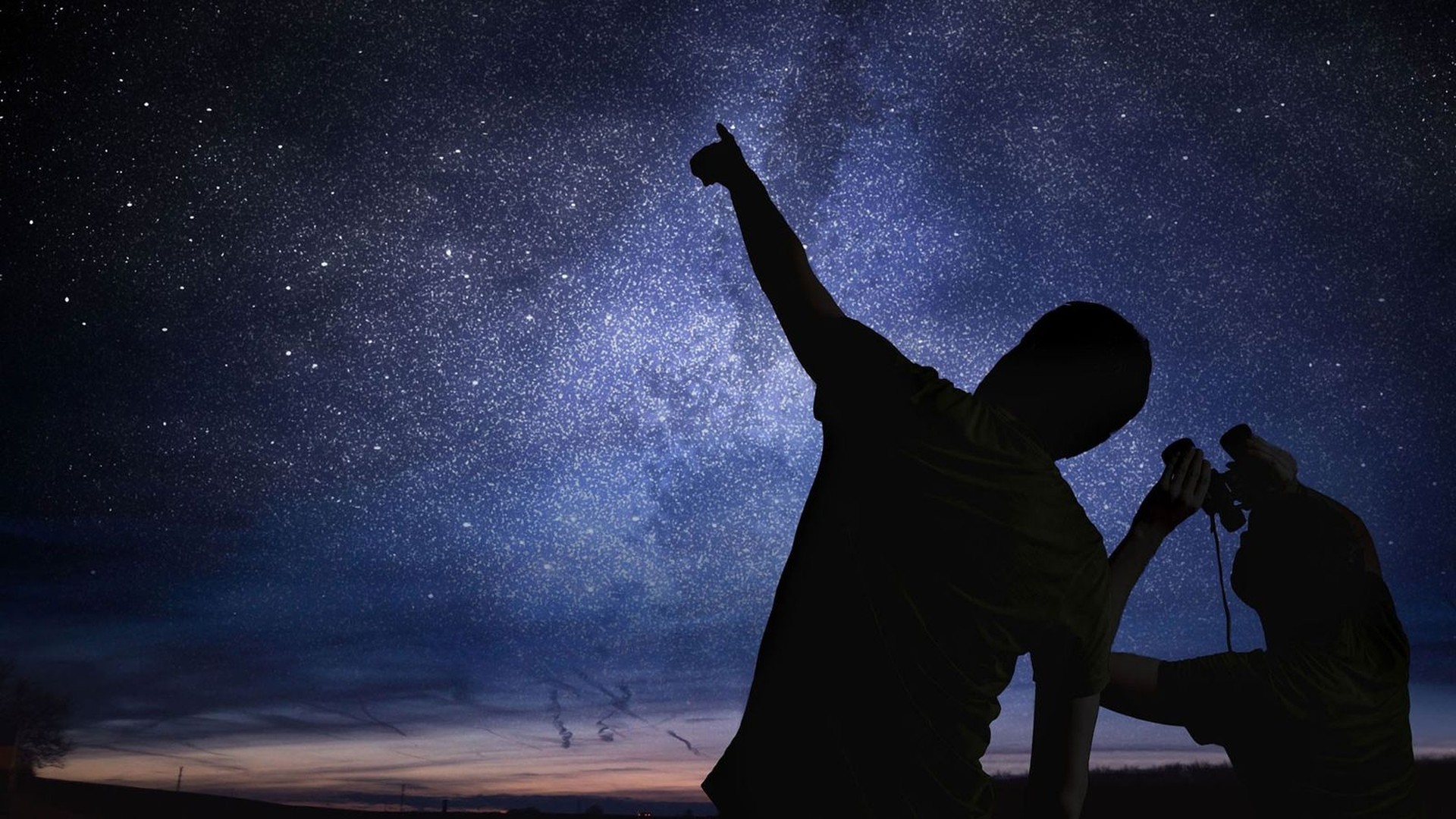 Drakoniden izar-malkoak ikusteko Astronomia Gaua antolatu du Iturraran parketxeak larunbaterako