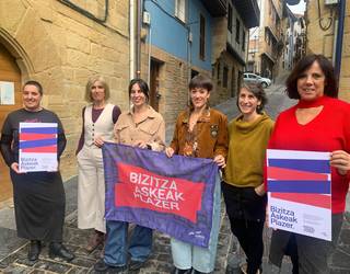 'Bizitza askeak plazer' leloa sortu du Orioko Udalak,  "indarkeria ororen kontrako lelo bateratua" izan dadin