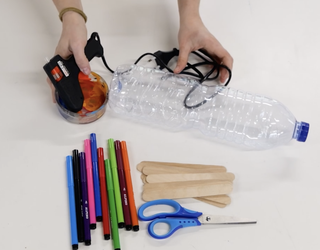 Arthaziak: arkatzak eta margoak gordetzeko ontzia