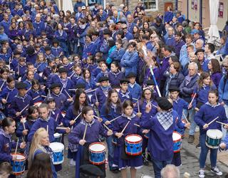 San Telmo jaietako haurren danborrada, bideoan