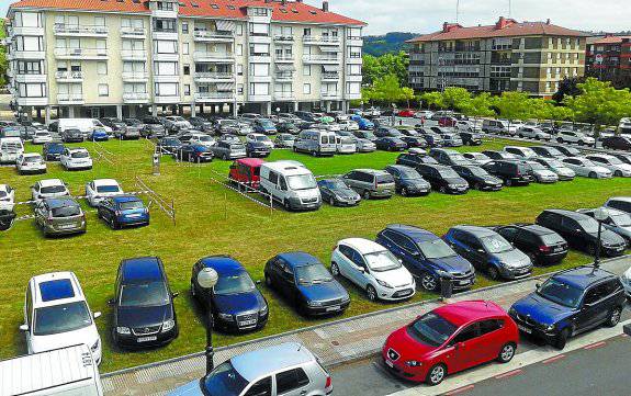 Aurrera doa Zarauzko Kortazar eremuan adinekoen egoitza egiteko proiektua