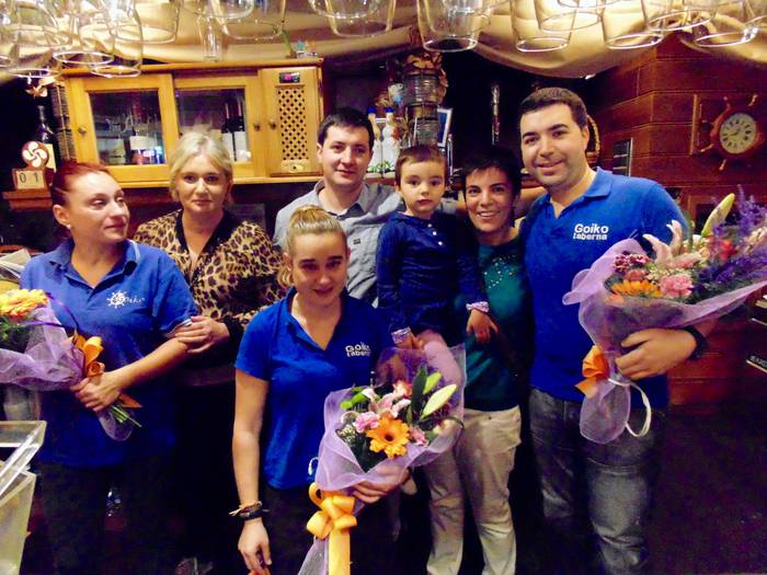 Agurra ez, gero arte