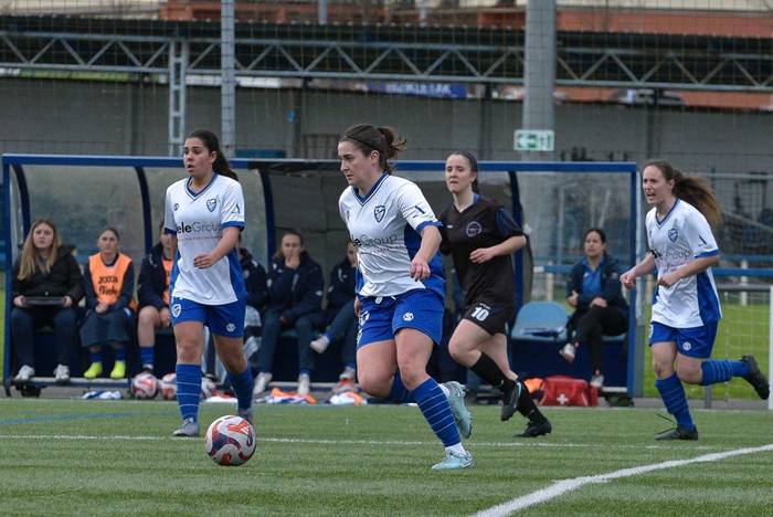 Garaipena etxean eta berdinketa kanpoan