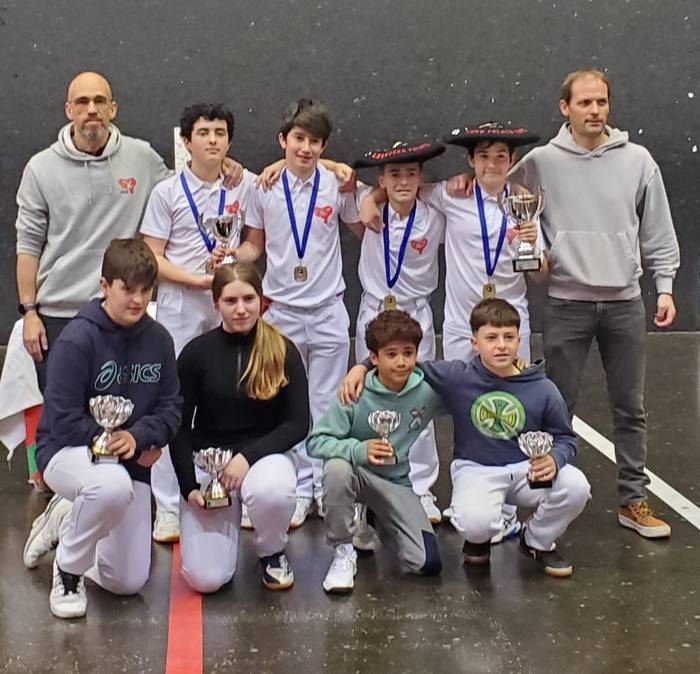 Luken Osanbela eta Aimar Rodriguez, larruzko paletan garaile