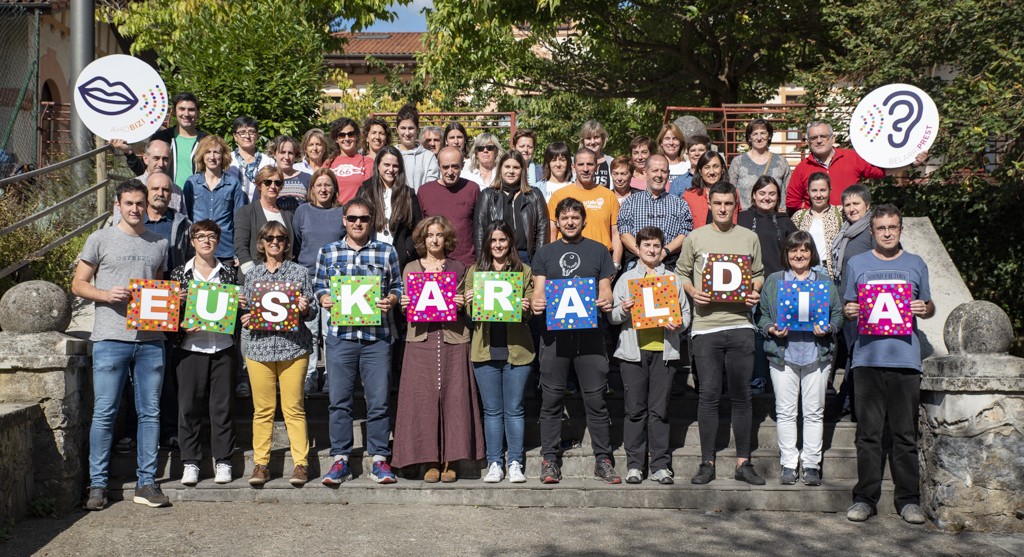 Floreaga Salestar Ikastetxea ere Euskaraldiarekin