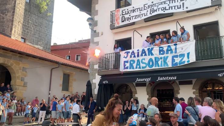 Aurtengoan dantzan hasi dituzte San Lorentzo eta San Donato jaiak