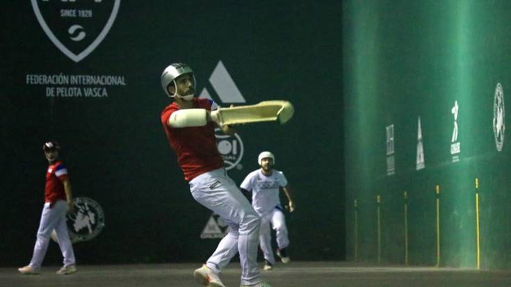 Munduko Kopako bigarren partida ere irabazi du Lopezek