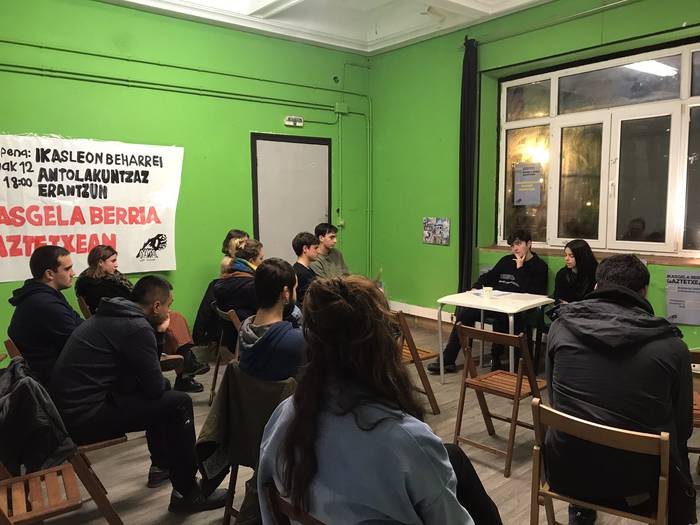 Gaztetxean ikasgela berria antolatzeko bilera egingo dute igandean