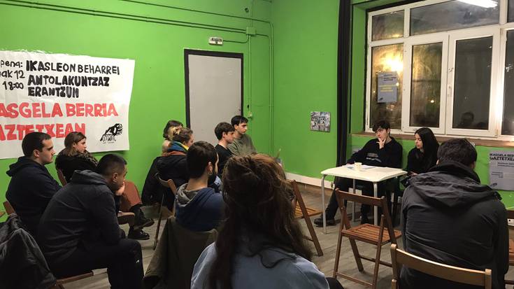 Gaztetxean ikasgela berria antolatzeko bilera egingo dute igandean