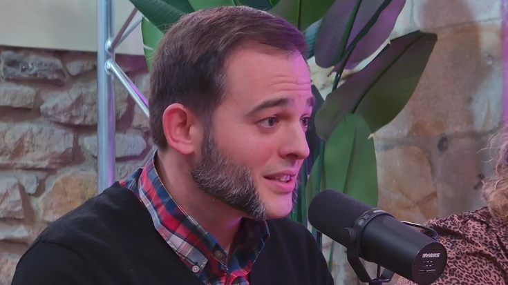 Durangoko Azokako Berbagailua podcasten plazan izan da Ekaitz Etxezarreta