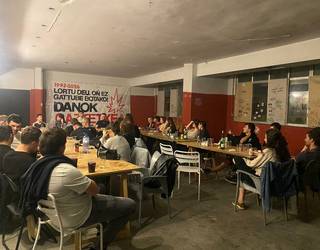 Musean eta bertsoekin hasi da AGA bere bosgarren urteurrena ospatzen