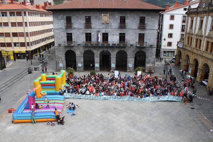 Bozka eguna, festa giroan