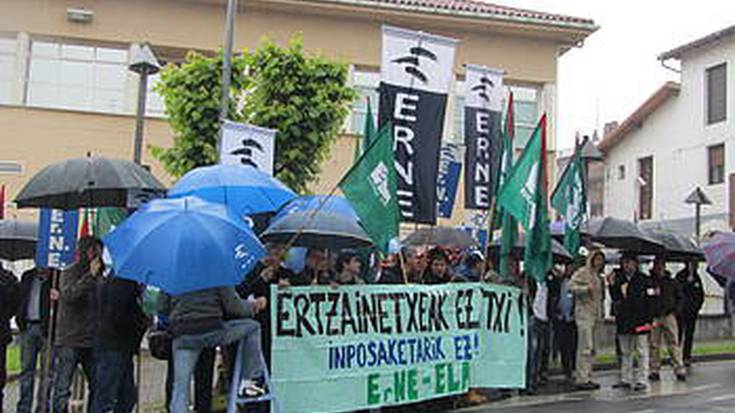 Zarauzko eta Azkoitiko ertzain-etxeak kudeatzeko sistema berria behin betikoa izango da