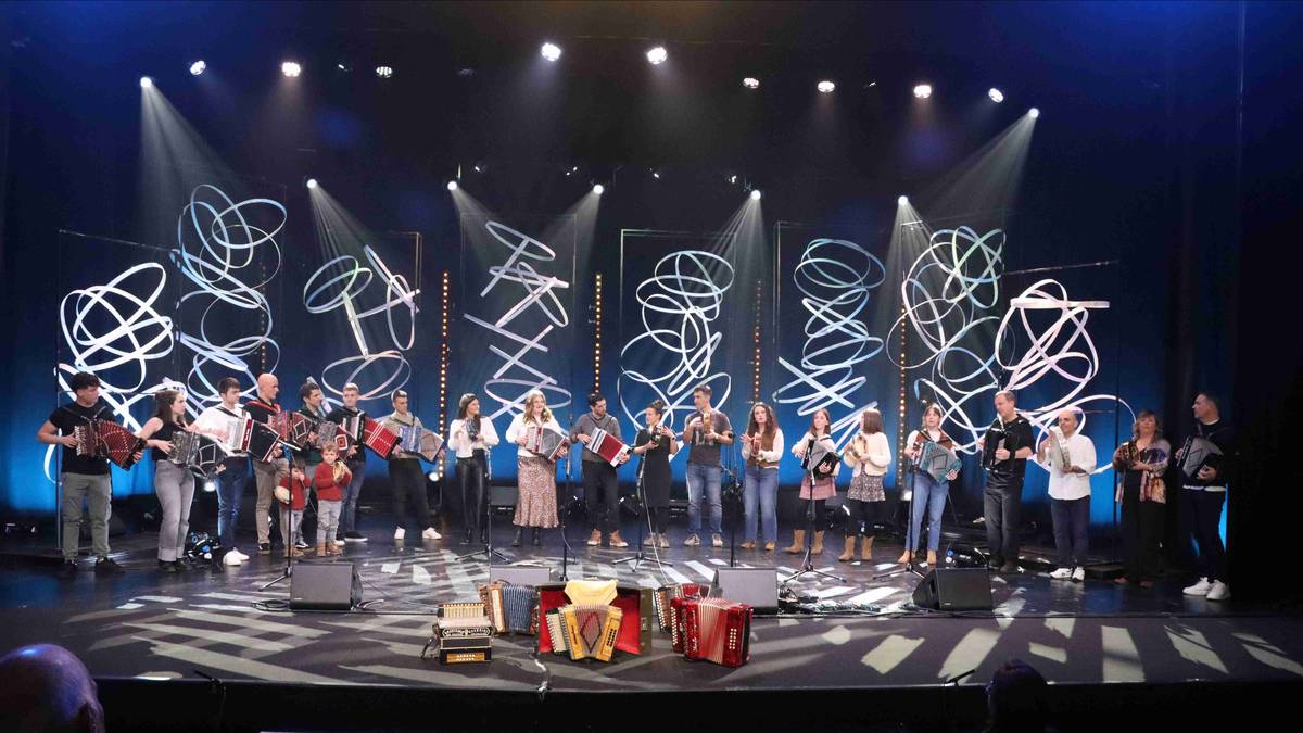 Egurrola anai-arrebak eta Sakristaua trikitilariak omenduko dituzte Azpeitiko Sanjosetako jaialdian