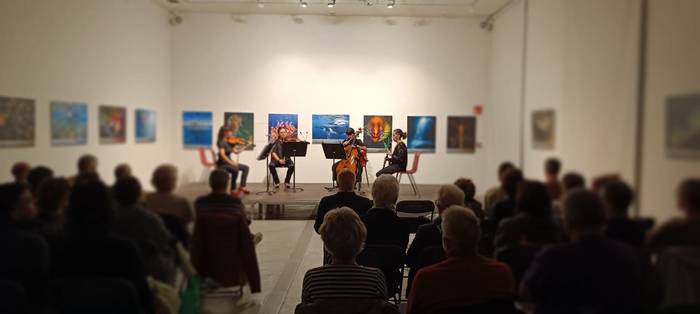 Herrmannen eta Hunten doinuak entzun dira Oxford aretoan