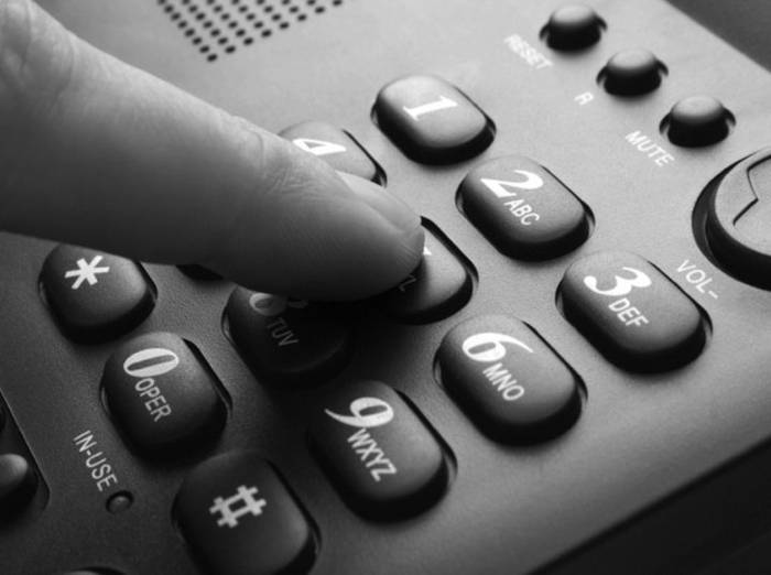 Dituzten beharrak ezagutzeko eta baliabideak eskaintzeko, 70 urtetik gorako herritarrei telefonoz deituko die Azpeitiko Udalak