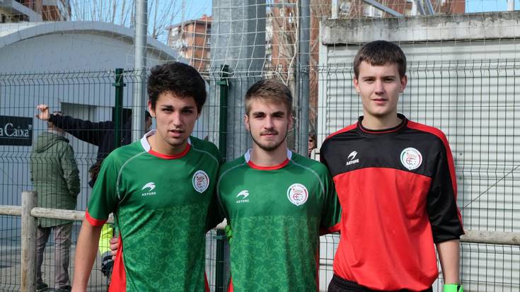 Hiru zumaiar 18 urte azpikoen Euskadiko Futbol Selekzioan