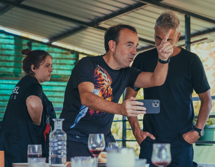 'Jose Orbegozo hemen bizi al da?' dokumentalaren proiektura batu da Ospel Films
