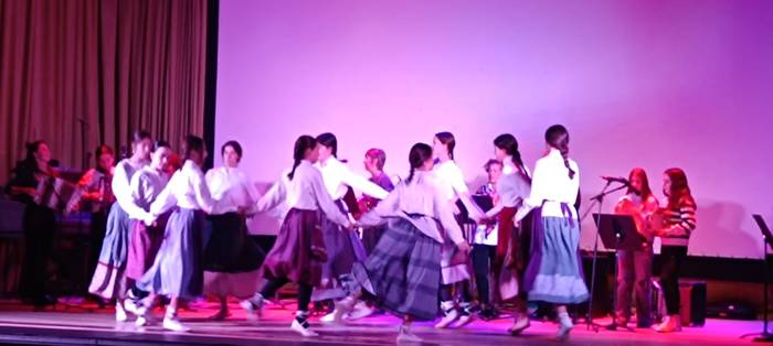 Santa Zezilia egunaren harira, emanaldi berezia eskaini dute Musika eta Dantza eskolakoek