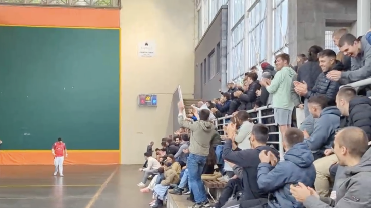 Ia profesionalen pare