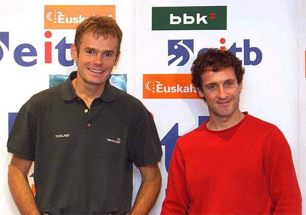 Jon Belokik emanaldi-solasaldia eskainiko du ostiralean, Pagoetako lokalean