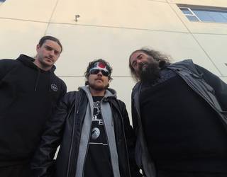 Metalpunk gauaz gozatzeko aukera izango da etzi Hiruputzu gaztetxean