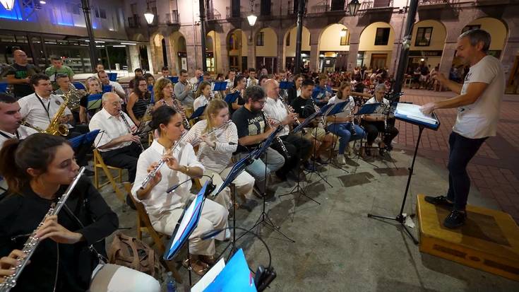 Azpeitiko Udal Musika Bandaren pasodobleen kontzertua