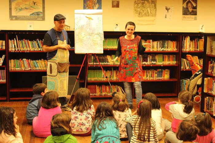 Datorren asteazkenean ipuin kontaketa eskainiko du Kontukantoi taldeak