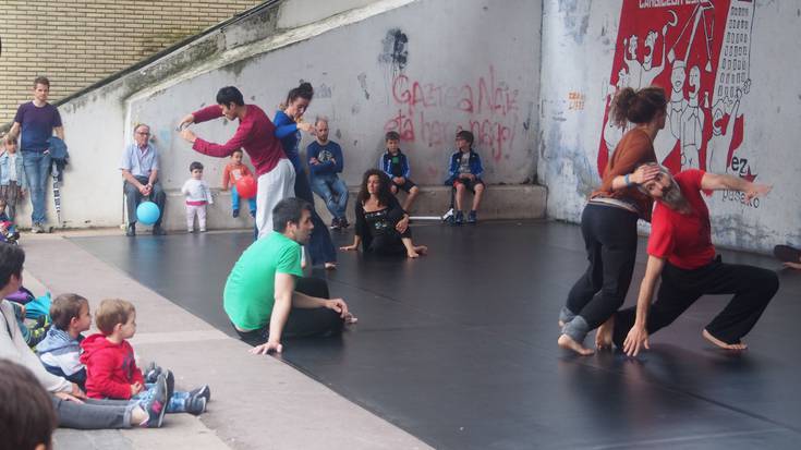 Kontakt saioarekin bukatu da Maiatza Dantzan