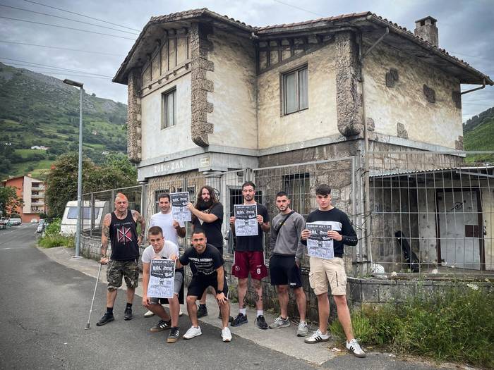 Zubizarren sortutako doinuen eta musikarien festa bueltan da