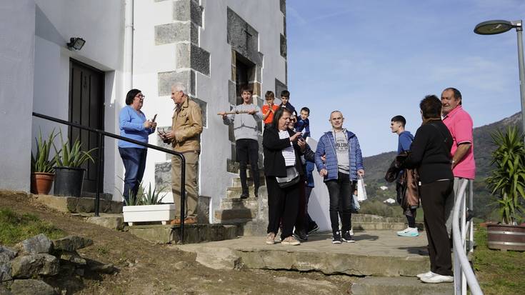 470 urte beranduago ere, San Martin egunean kanpai hotsak nagusi