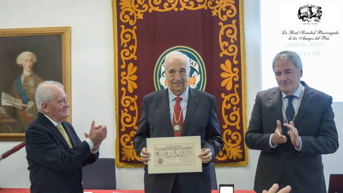 EAEren Adiskide Numerario izendatu dute Pedro Barinaga