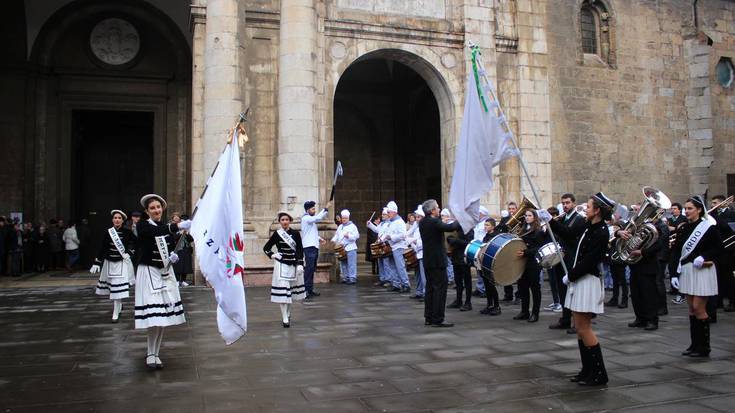 Kalejira, prozesioa eta elizkizuna, San Sebastian egunari ongietorria egiteko