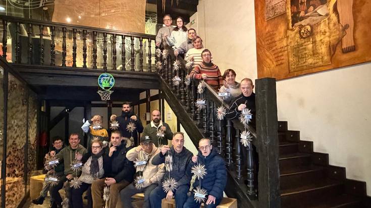 Goienetxekoak, Gabonetan herria apaintzeko prest