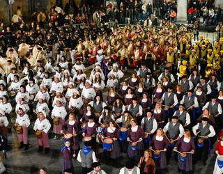 Sanandresetako helduen danborrada zuzenean eskainiko du Gukak