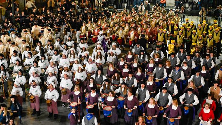 Sanandresetako helduen danborrada zuzenean eskainiko du Gukak