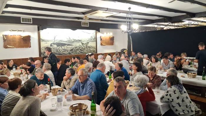 Bertso zahar eta berriak, auskalo zeinek jarriak
